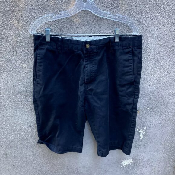 Black Volcom Size 32 Shorts - Picture 1 of 2